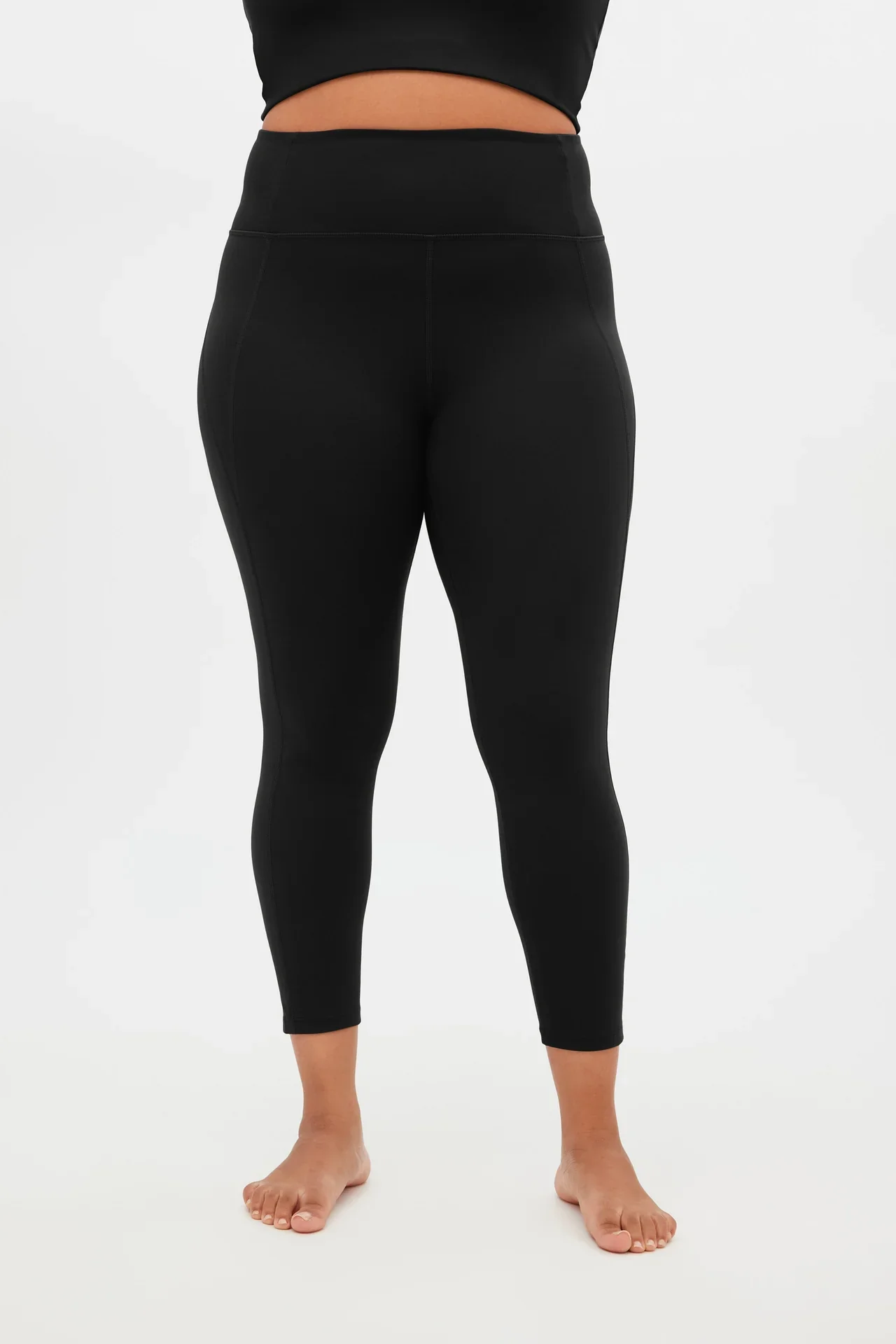 High-Rise Compressive Legging - Image 7