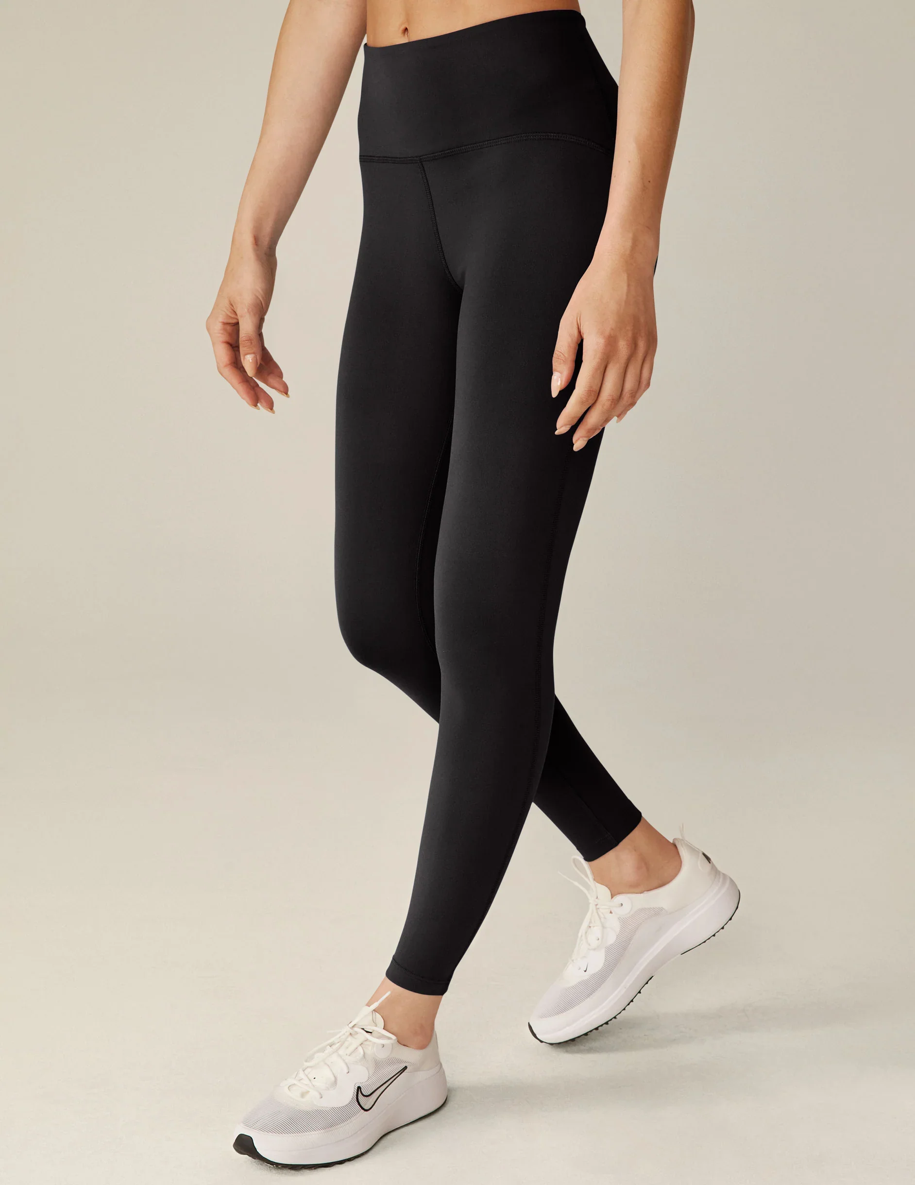 POWERBEYOND™ Strive Midi Legging - Image 6