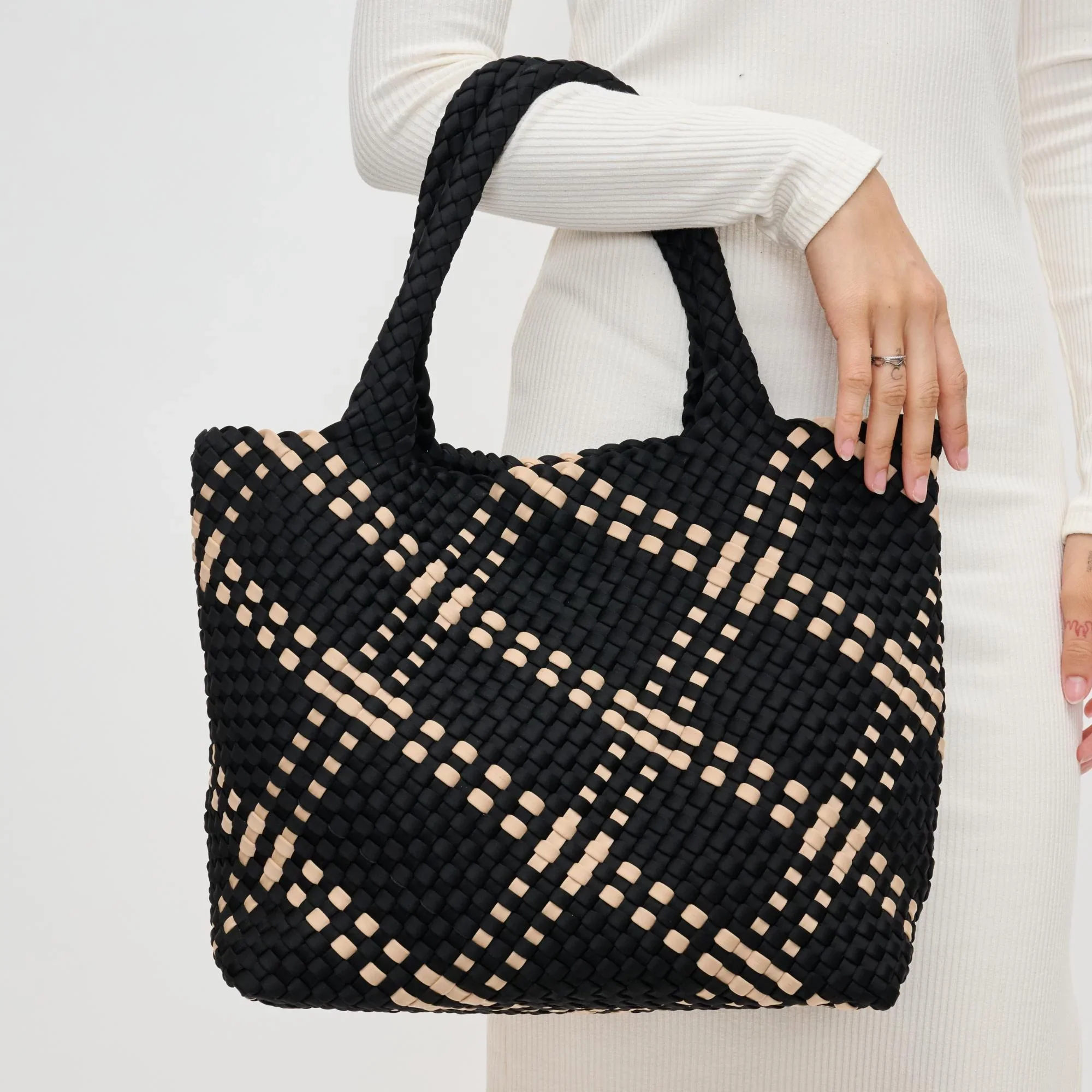 Sky's The Limit Medium Tote in Black Nude - Image 4